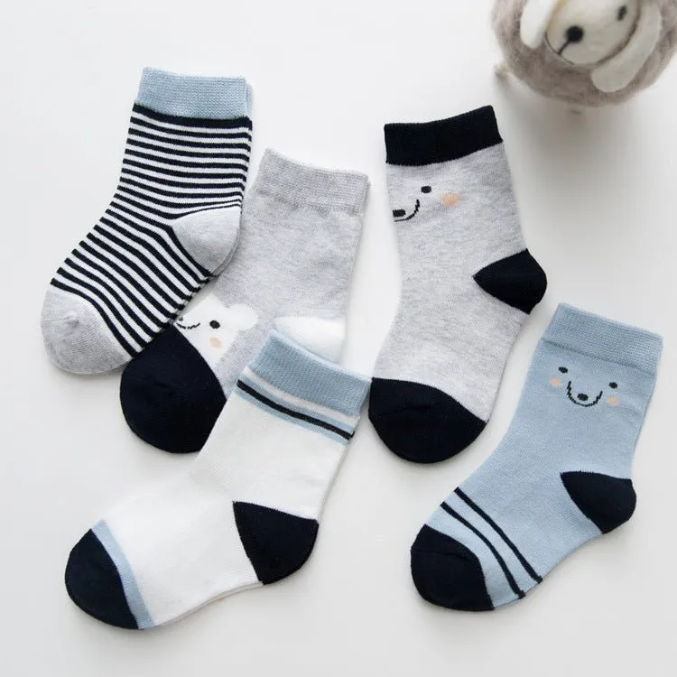 5-Pack Cartoon Bear Socks (4 Colors)