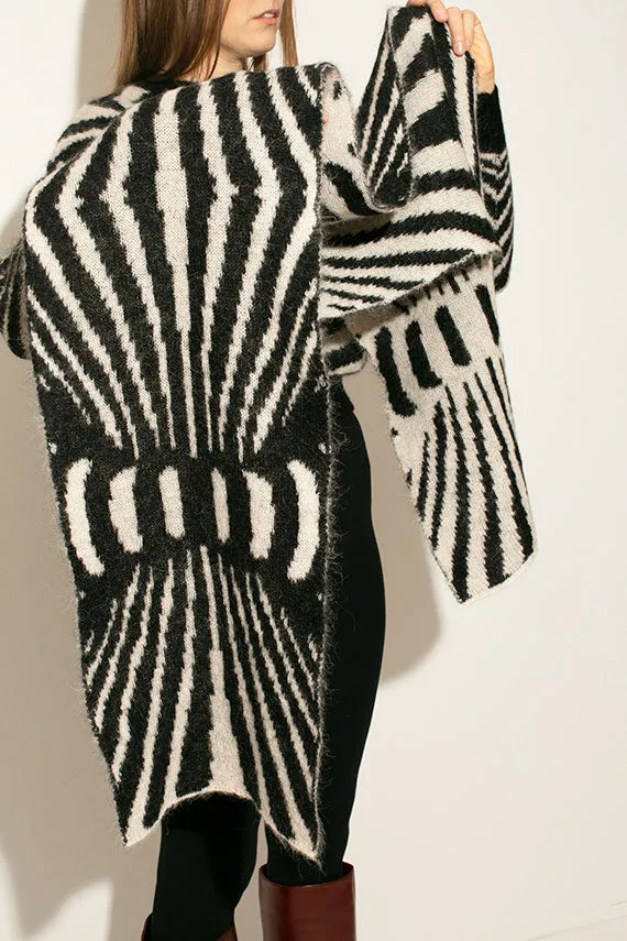 Black & Cream Oraculo Scarf