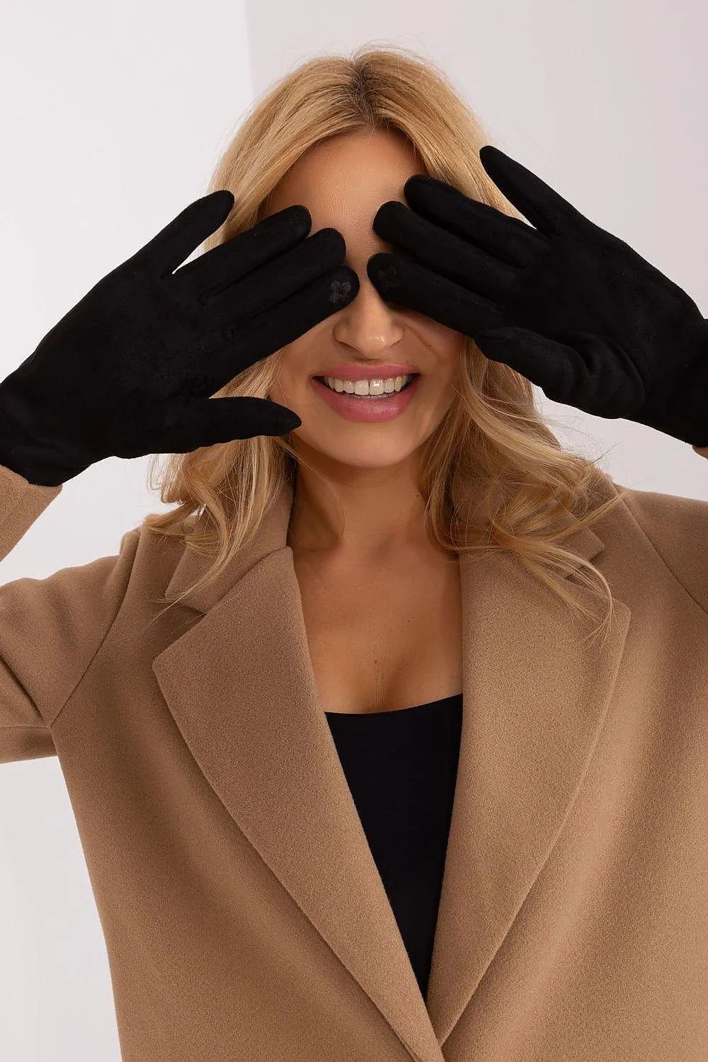 Chic Floral Touchscreen Gloves for Modern Women