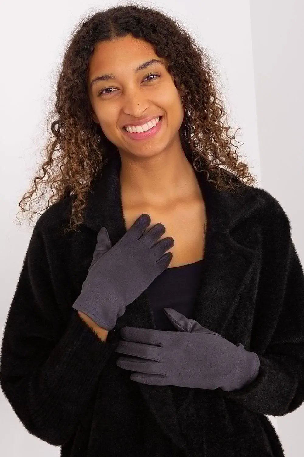 Chic Floral Touchscreen Gloves for Modern Women