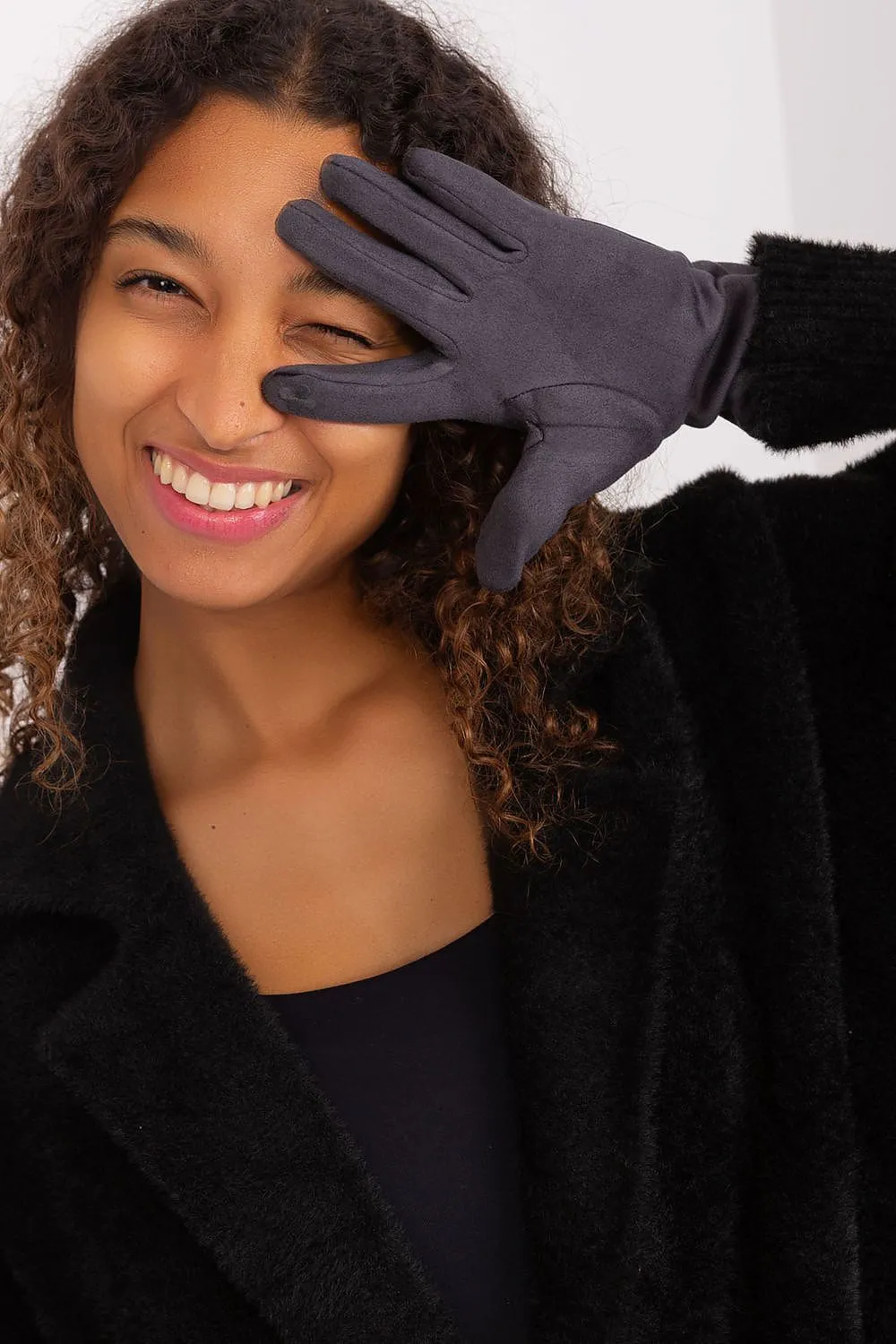 Chic Floral Touchscreen Gloves for Modern Women