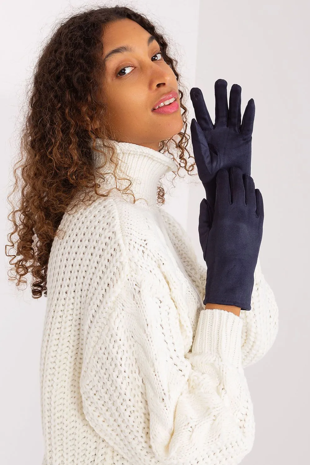 Chic Floral Touchscreen Gloves for Modern Women