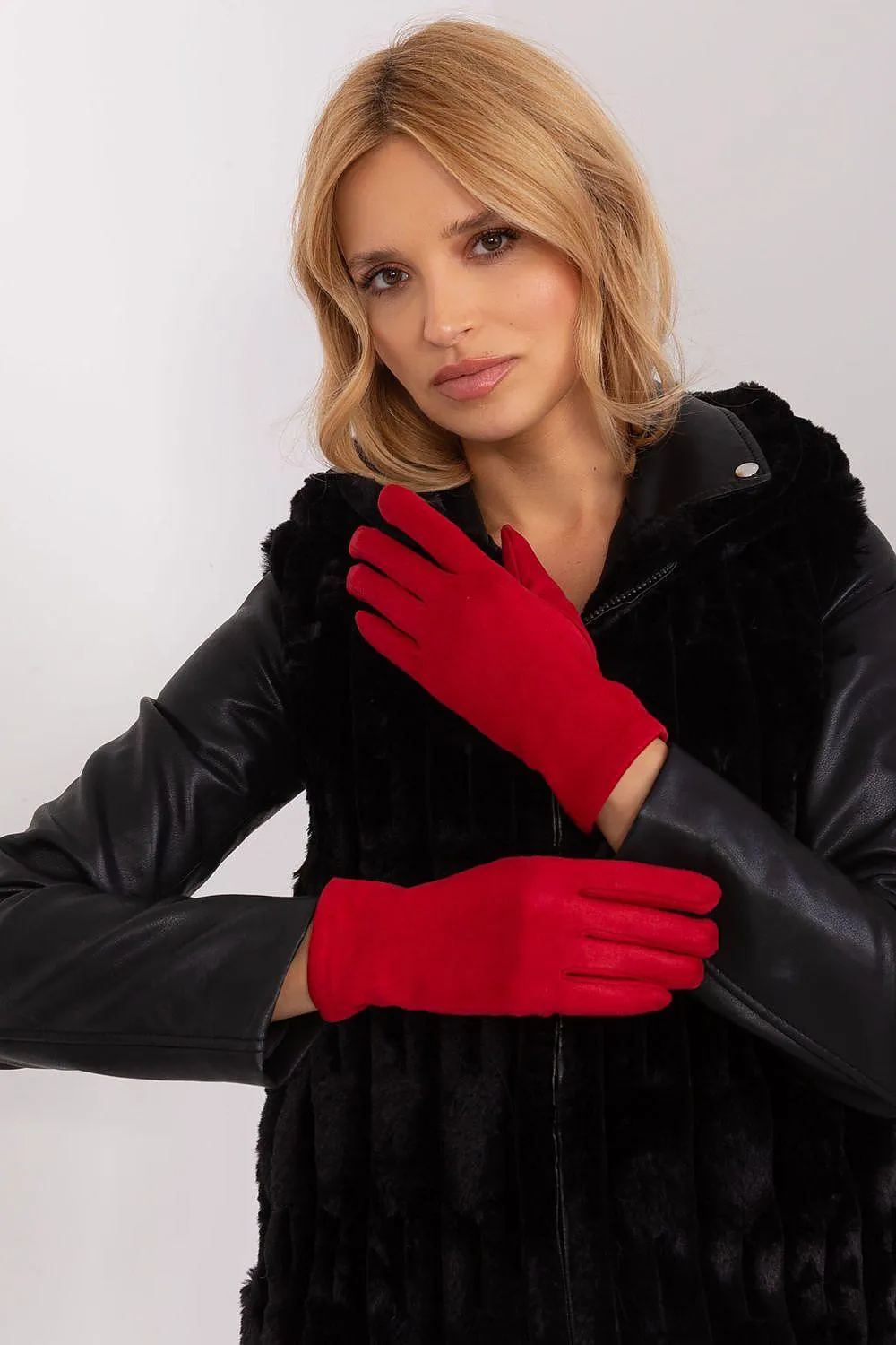 Chic Floral Touchscreen Gloves for Modern Women