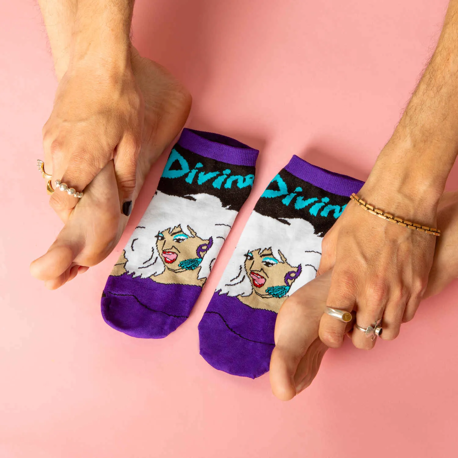 Divine Glamour - Quarter Crew Socks