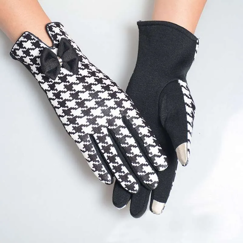 Fuzzy Plaid Gloves